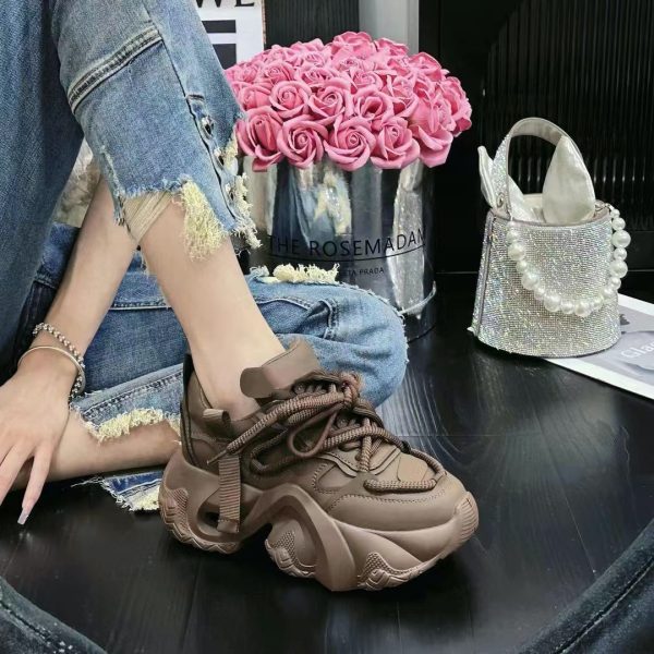 Fried Street Women's Super Hot All-match Small Thick Bottom Increased Lightweight Sneaker - Image 3