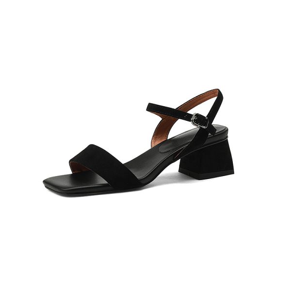 Women's Chunky Heel Vintage Leather Word Buckle Sandals - Image 3