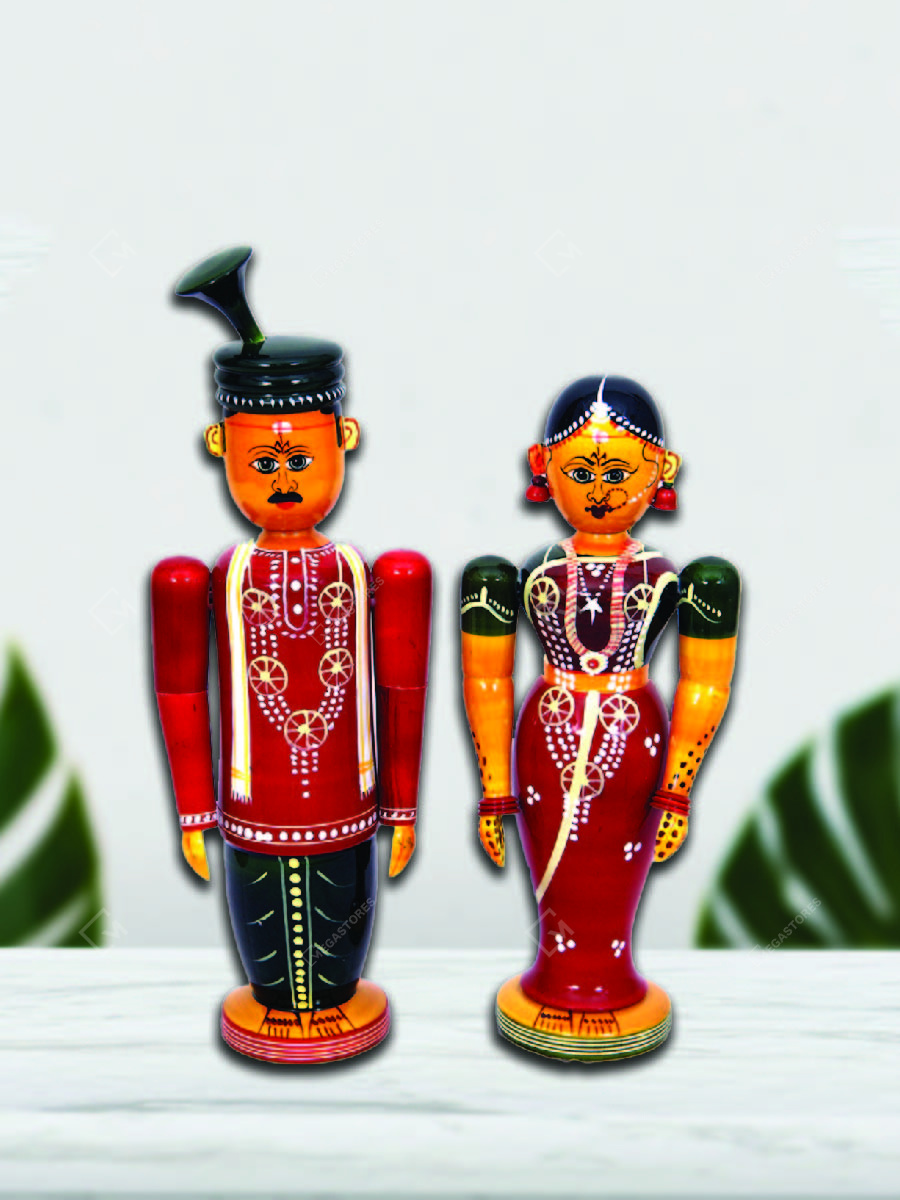 Megastores Wooden Married Couple Etikoppaka Toy by Adilakshmi Toys