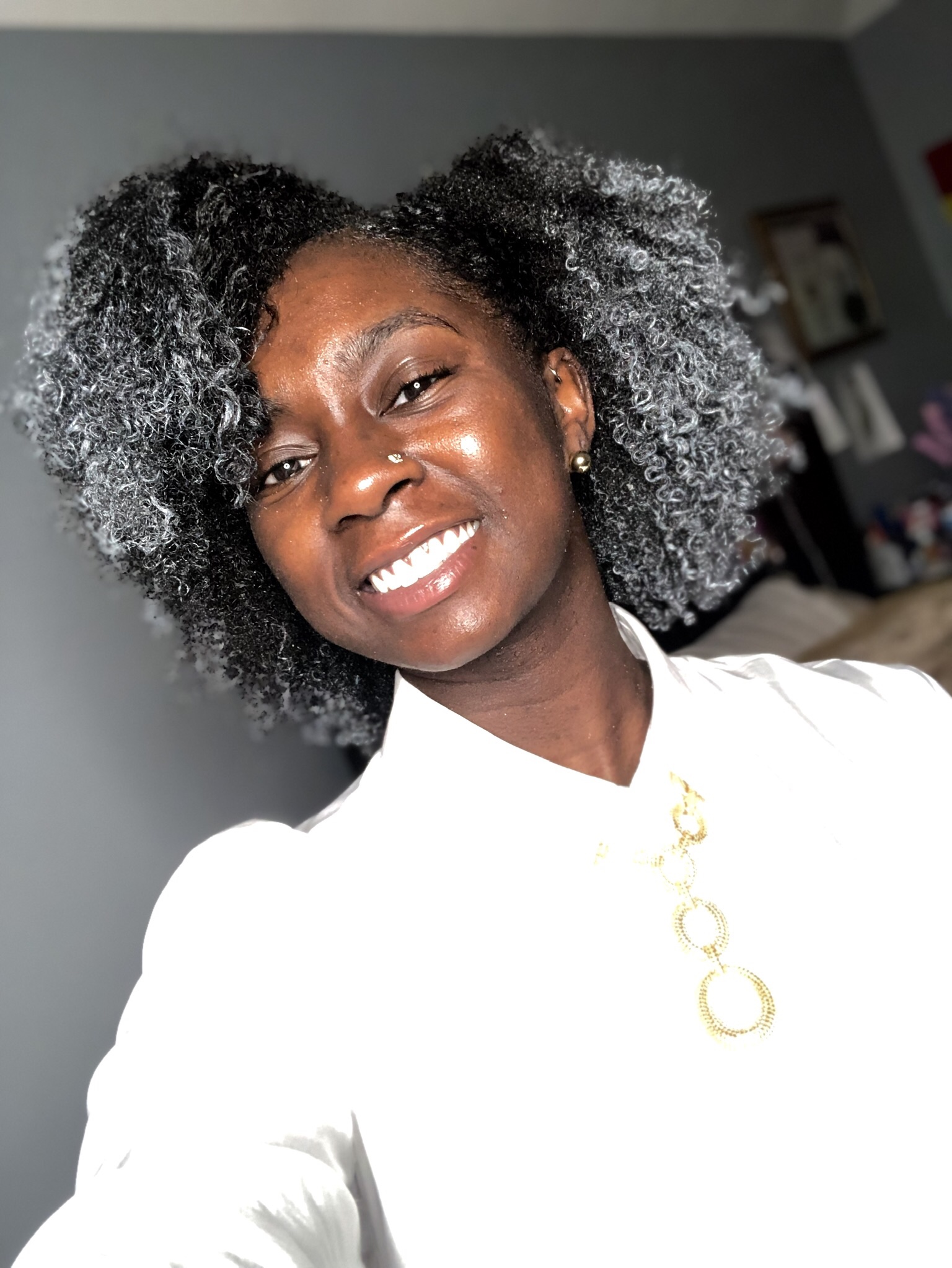 Silver Hair Paint Wax by toshiamac · FROtorial Kinky and Curly Hair