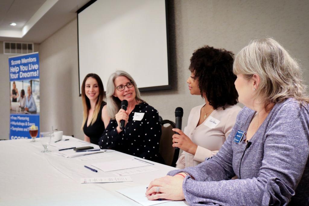 Sarah Parker attending a SCORE Minneapolis' "Recipe for Success - A Woman’s Perspective" as a panelist in 2019. Licensed Public Insurance Adjuster located in Golden Valley MN