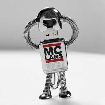 MC Lars - 4 GB USB Robot Keyring with Digital Discography - Collectibles