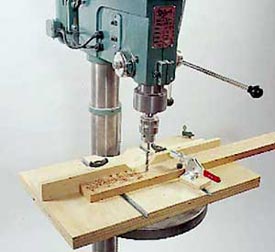 Space-saving extension tables for mitersaws or mortisers ...