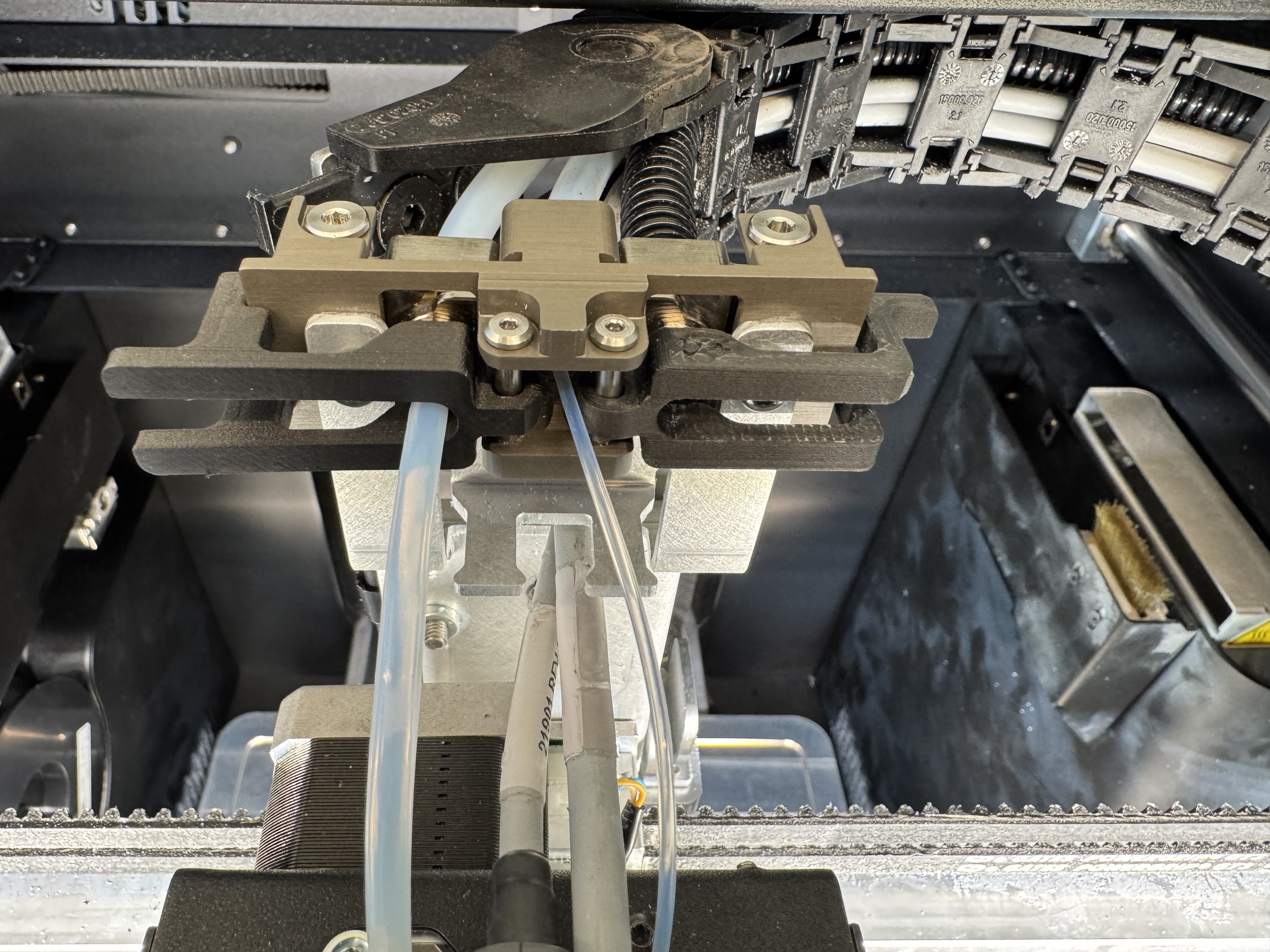 Replacing Composite Material Tubes (FX10)