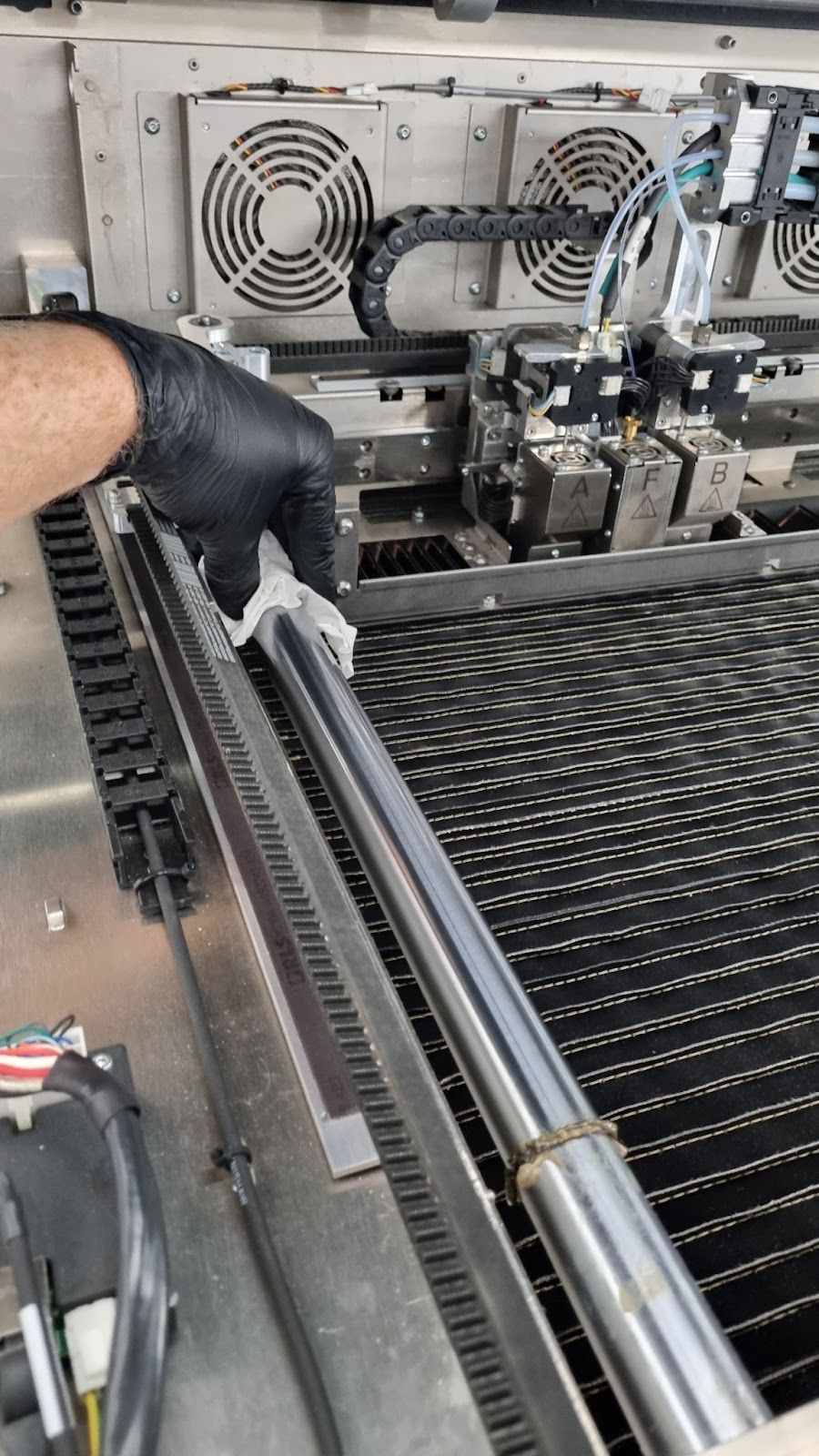 Re-Greasing the Y-Rails (FX20)