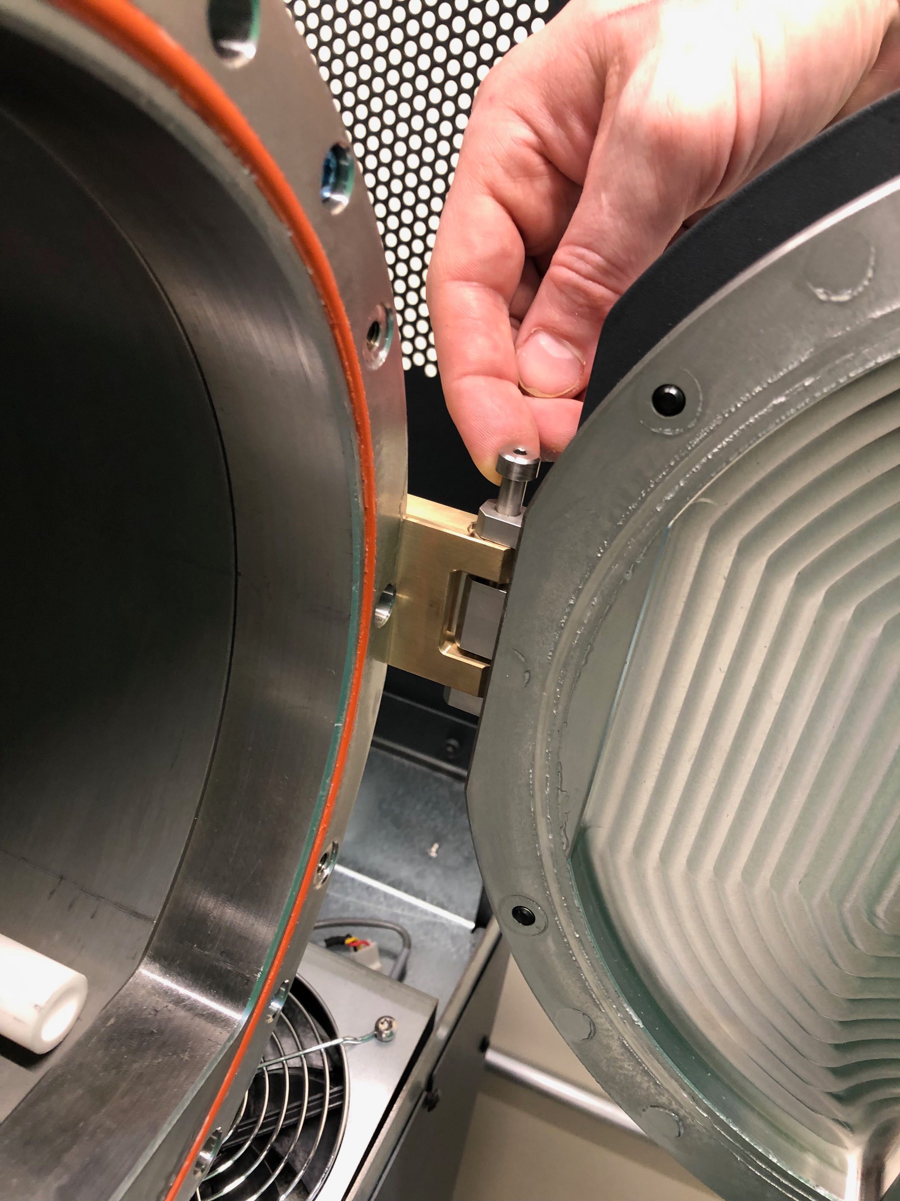 Troubleshooting a Leak (Sinter-2)