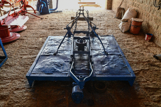 LOTE 01 - ROÇADEIRA DE HRIDRÁULICO/OPERACIONAL