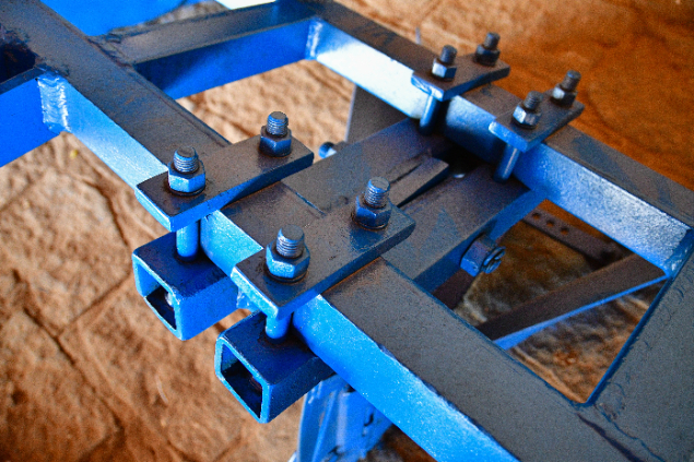 LOTE 03 - SULCADOR DE HIDRÁULICO/2 LINHAS