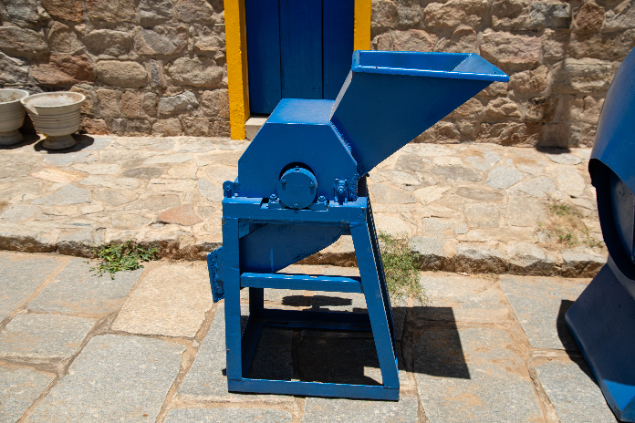 LOTE 21 - MOEDOR DE GRÃOS REFORMADO / REVISADO / OP