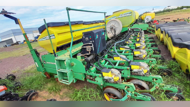 LOTE 033 - PLANTADEIRA JOHN DEERE CCS2130 ANO 2014