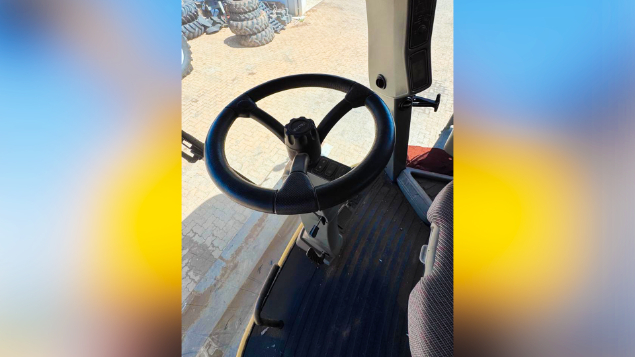 LOTE 005 - COLHEITADEIRA BC 7500 ANO 2012