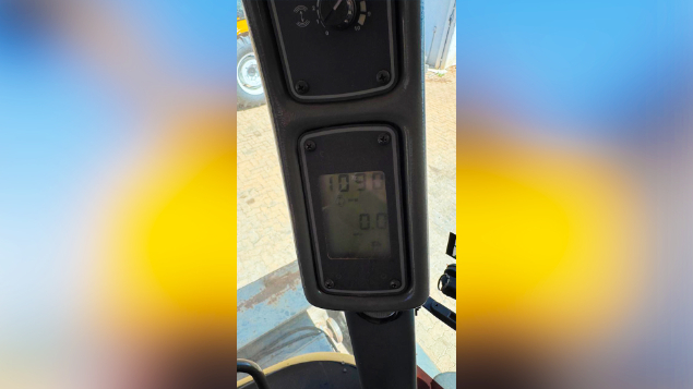 LOTE 005 - COLHEITADEIRA BC 7500 ANO 2012