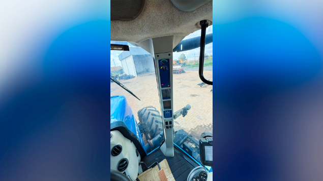 LOTE 003 - TRATOR MOD T8295 ANO 2012