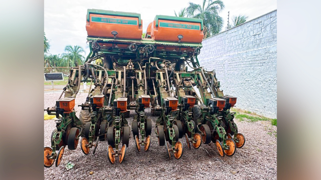 LOTE 018 - PLANTADEIRA ADUBADORA ARRASTO ESTRELA 20 STARA 6432-00506 ANO 2019