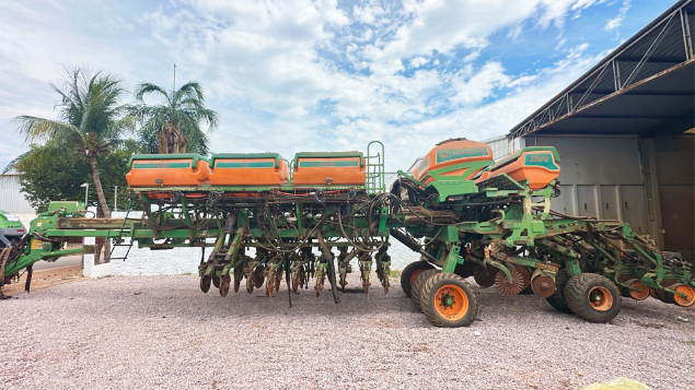 LOTE 018 - PLANTADEIRA ADUBADORA ARRASTO ESTRELA 20 STARA 6432-00506 ANO 2019