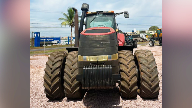 LOTE 031 - TRATOR MAGNUN CASE 340 ANO 2012