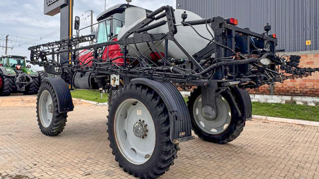 LOTE 026 - PULVERIZADOR MF 9030 ANO 2014