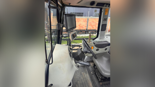 LOTE 026 - PULVERIZADOR MF 9030 ANO 2014