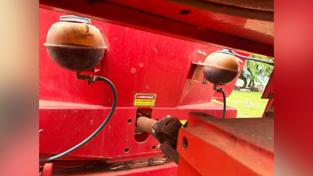 LOTE 01 - VAGÃO MISTURADOR HARAMAQ ANO 2023