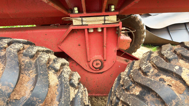 LOTE 01 - VAGÃO MISTURADOR HARAMAQ ANO 2023