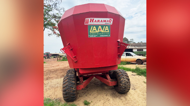 LOTE 01 - VAGÃO MISTURADOR HARAMAQ ANO 2023