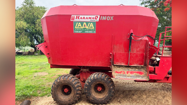 LOTE 01 - VAGÃO MISTURADOR HARAMAQ ANO 2023