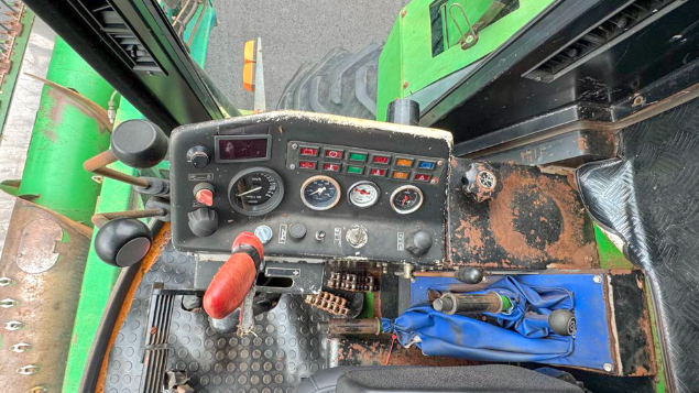 LOTE 08 - COLHEITADEIRA 1175 E PLATAFORMA 16 PÉS JOHN DEERE ANO 2000