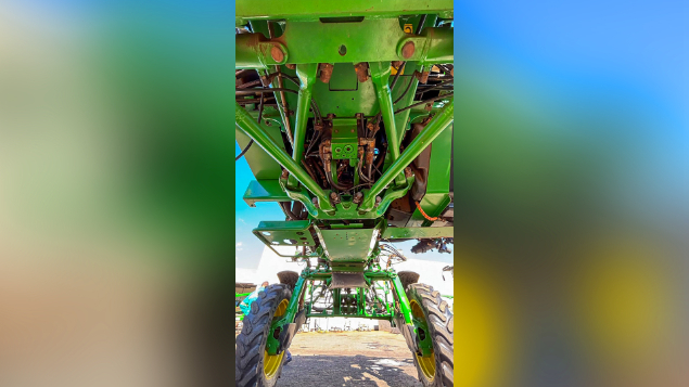 LOTE 28 - PULVERIZADOR M4025 JOHN DEERE ANO 2019