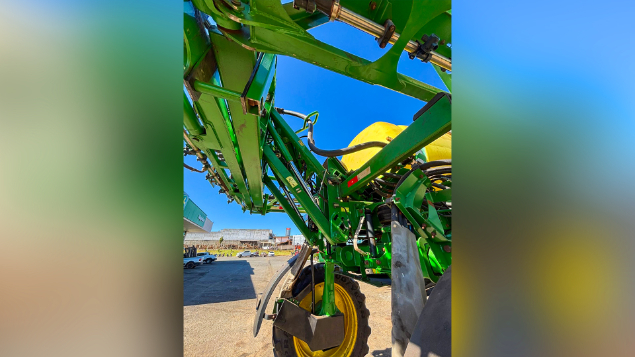 LOTE 28 - PULVERIZADOR M4025 JOHN DEERE ANO 2019