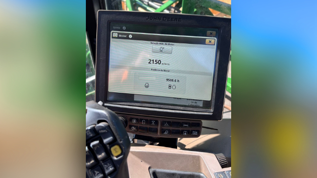 LOTE 28 - PULVERIZADOR M4025 JOHN DEERE ANO 2019