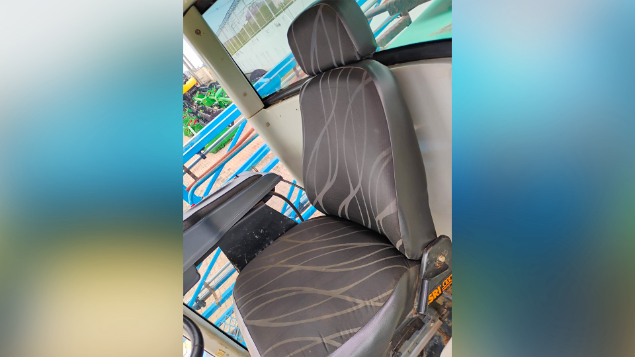 LOTE 29 - PULVERIZADOR MONTANA PARRUDA 3027H ANO 2004