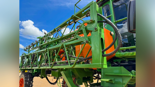 LOTE 30 - PULVERIZADOR IMPERADOR 3100 STARA ANO 2014