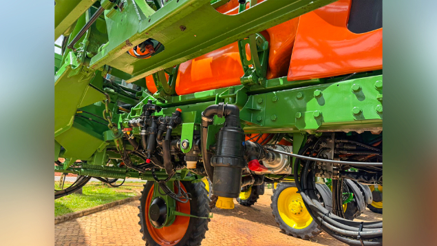 LOTE 30 - PULVERIZADOR IMPERADOR 3100 STARA ANO 2014