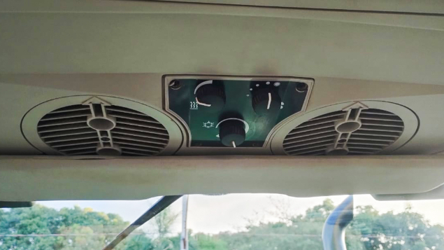 LOTE 35 - TRATOR 6110J JOHN DEERE ANO 2016