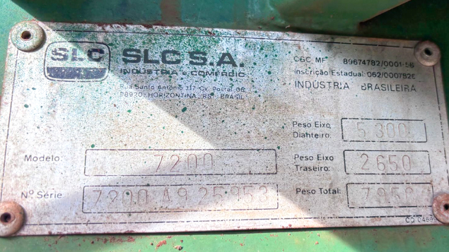 LOTE 15 - COLHEITADEIRA 7200 E PLATAFORMA 16 PÉS SLC ANO 1992/1995