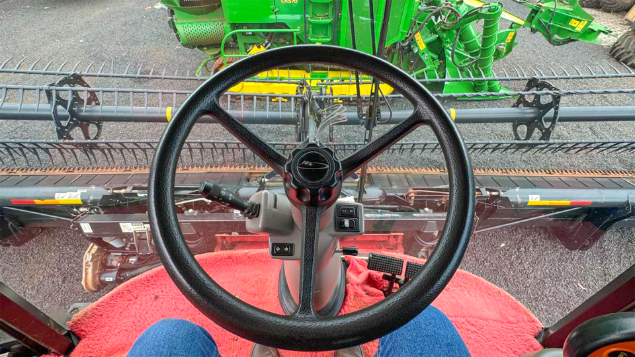 LOTE 19 - COLHEITADEIRA 8120 E PLATAFORMA 2162 CASE ANO 2012/2013