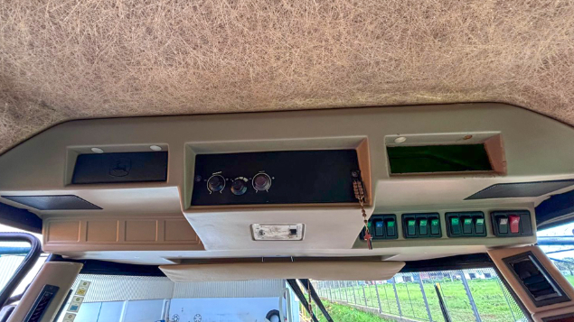 LOTE 22 - COLHEITADEIRA 1550 E PLATAFORMA 622 JOHN DEERE ANO 2004