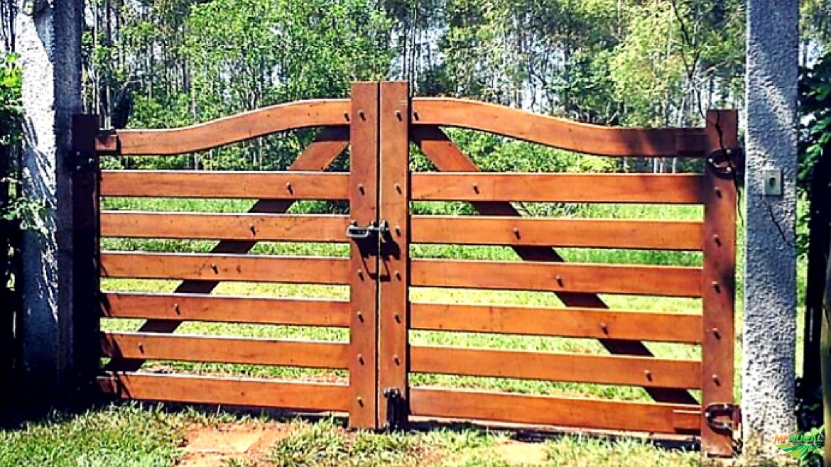 Porteira de Madeira Instalações Rurais Novas