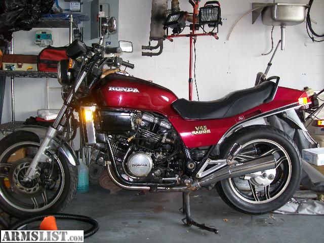 Honda sabre 750