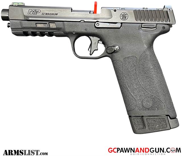 S & W M&P 22 Magnum Range Kit Handgun .22 Mag Image