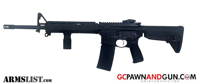 Springfield Armory Saint Rifle 5.56 x 45 MM nato Image