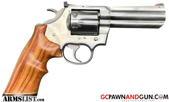 Colt King Cobra Handgun .357 mag Image