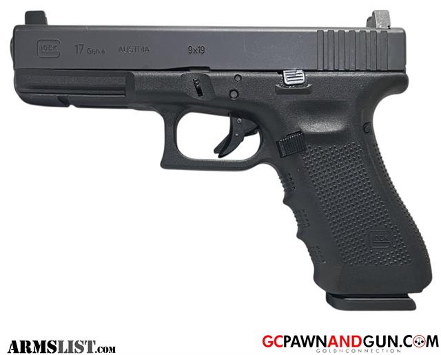 Glock 17 Gen 4 Handgun 9 MM Image