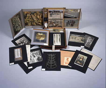 Marcel Duchamp's Boîte-en-valise
