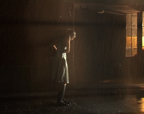 Femmes d'Anvers en Novembre [Women from Antwerp in November]