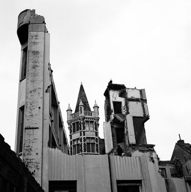 Demolition Office Baroque: Photos