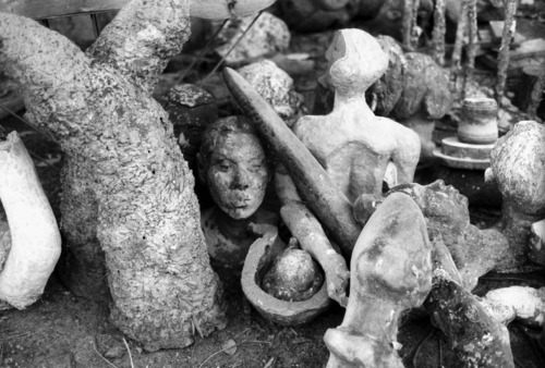 &#169;image: Goshka Macuga, 2008