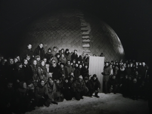 group photograph for the opening of The Gardens
The Gardens, Vilnius
Photo Robertas Narkus
