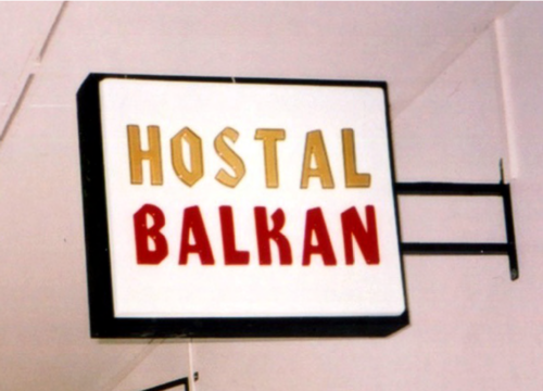<p>Otel tabelası / Hotel sign<br />HOSTAL BALKAN: 58 x 72.5 x 12 cm</p>