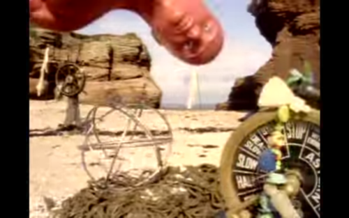 <p>Aphex Twin&nbsp;&ndash; On (Videostill)</p>
